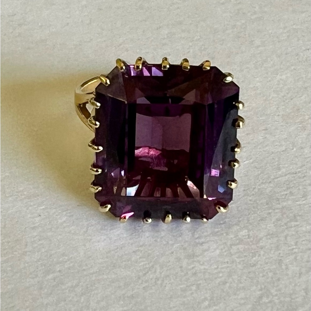 Solid Gold Created Alexandrite Ring - image 1